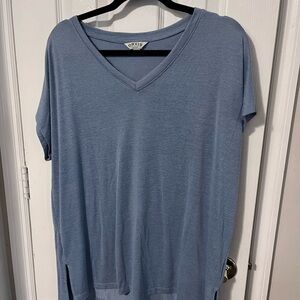 Orvis Blue women’s V-Neck knit T-Shirt blouse